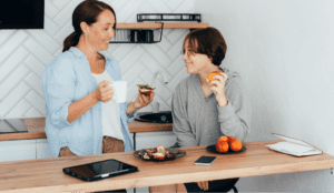 Self Care for Moms – 4 Healthy Eating Tips
